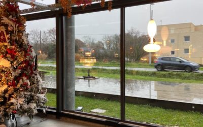 Pose de verre à la Villa d&rsquo;ici, magasin de décoration à Pornichet